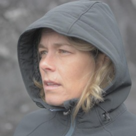 Sheri Meland Headshot copy.png
